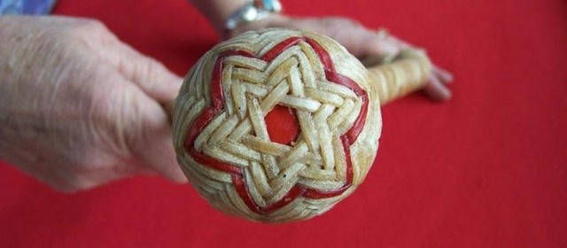 Rawhide heal knot